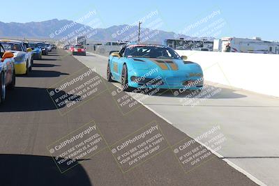 media/Nov-19-2022-Speed Ventures (Sat) [[eb5c8f9508]]/Around the Pits/Pre Grid Race Group/